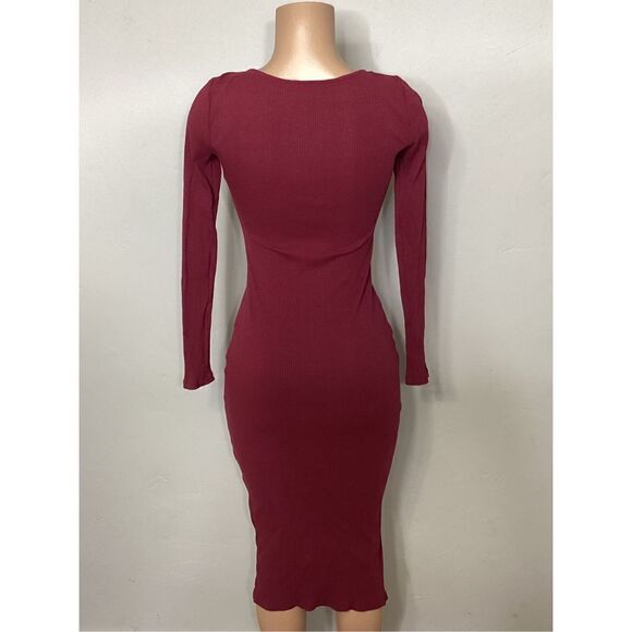 New. Privacy Please plunge neck midi dress with slit. Retails $198 - Picture 3 of 7